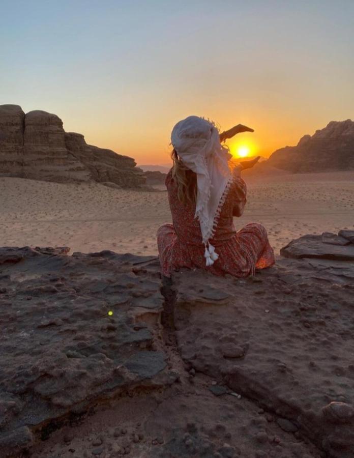 Moon City With Jeep Trips وادي رم المظهر الخارجي الصورة